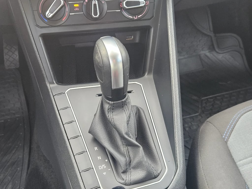Volkswagen Nivus Tsi At Comfortline año 2023