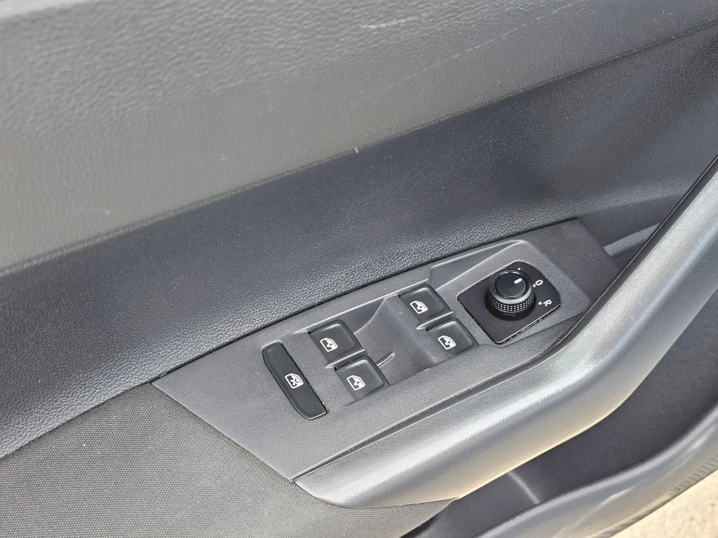 Volkswagen Nivus Tsi At Comfortline año 2023