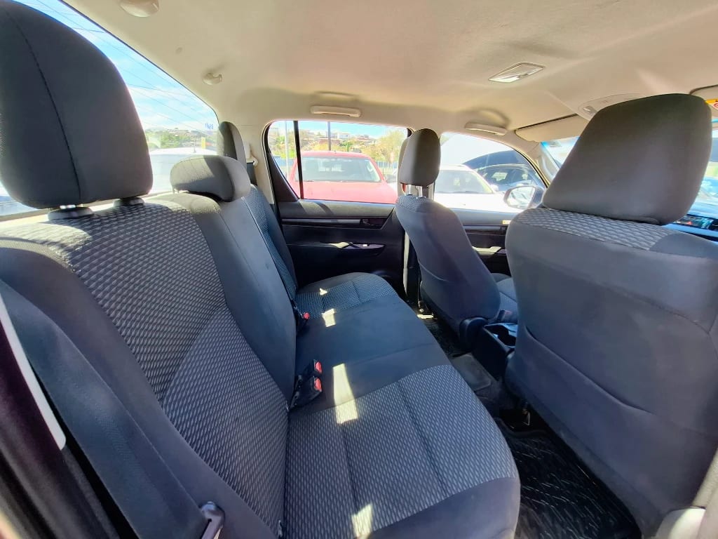 Toyota Hilux Hilux Dc 4x4 2.4 D Dx Mt año 2024