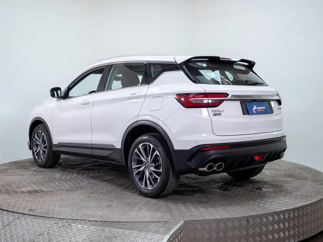 Geely Coolray 1.5 Exclusive 7dct At año 2022