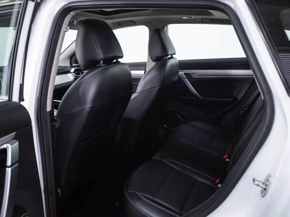 Geely Coolray 1.5 Exclusive 7dct At año 2022