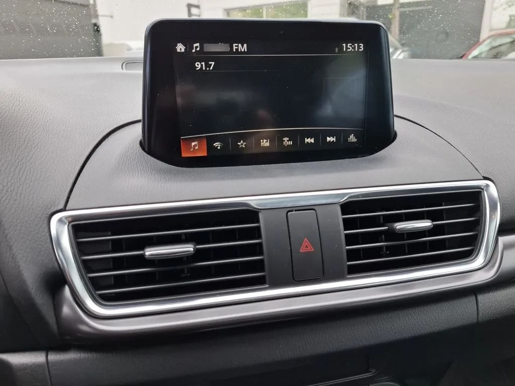 Mazda 3 Sport 2.5 Gt Sport 4x2 Hb Audio Bose 6at 5p año 2018