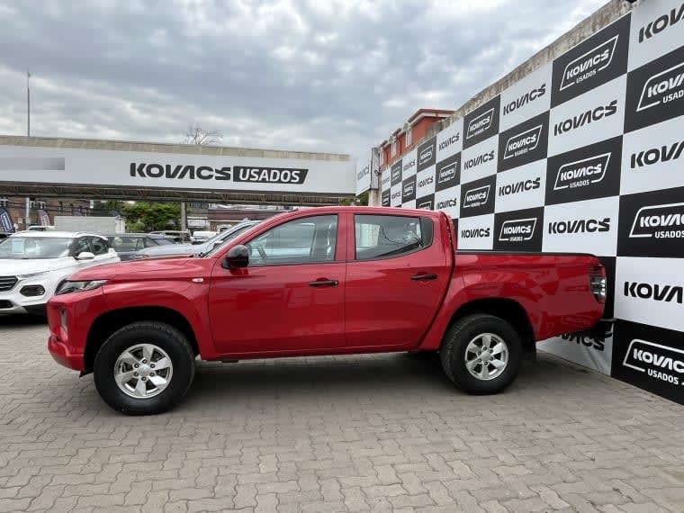 Mitsubishi L200 2.4 Td Work Cr Wf Mt 4x2 Diesel año 2022