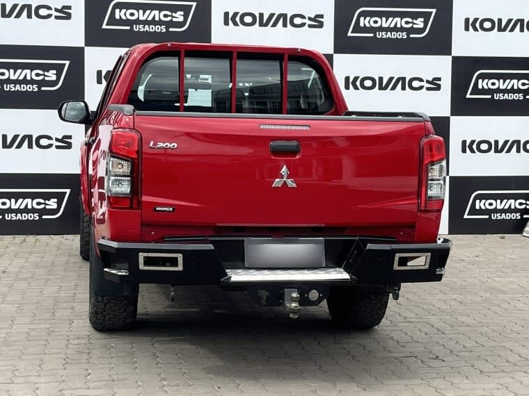 Mitsubishi L200 2.4 Td Work Cr Wf Mt 4x2 Diesel año 2022