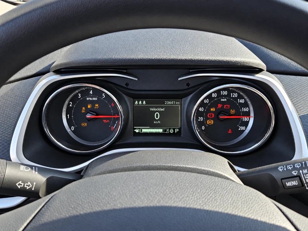 Chevrolet Tracker 1.2t Ltz R 4x2 At 5p año 2025