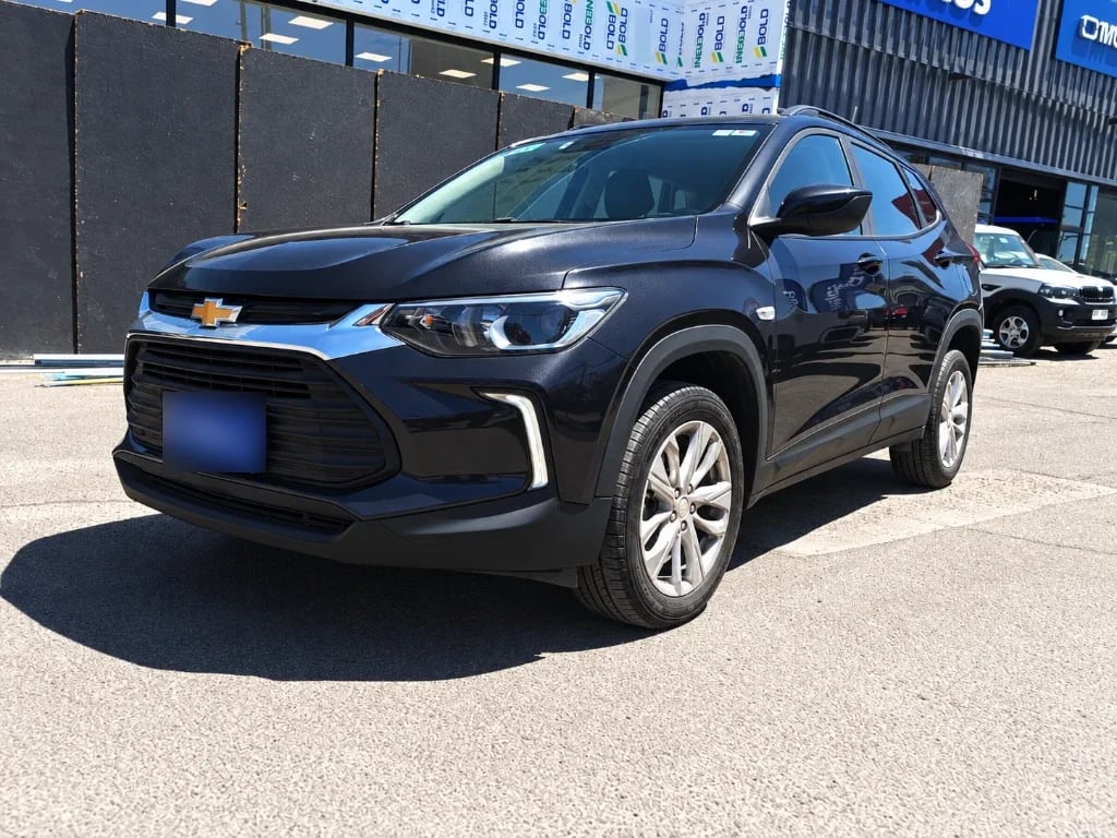 Chevrolet Tracker 1.2t Ltz R 4x2 At 5p año 2025