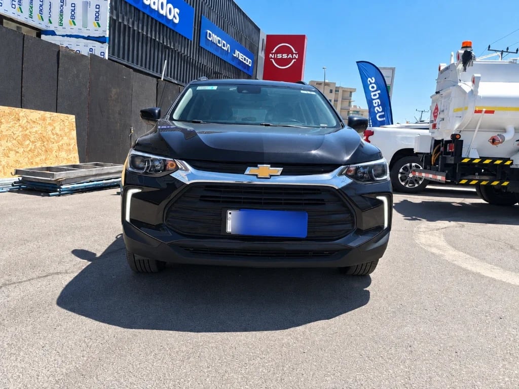 Chevrolet Tracker 1.2t Ltz R 4x2 At 5p año 2025