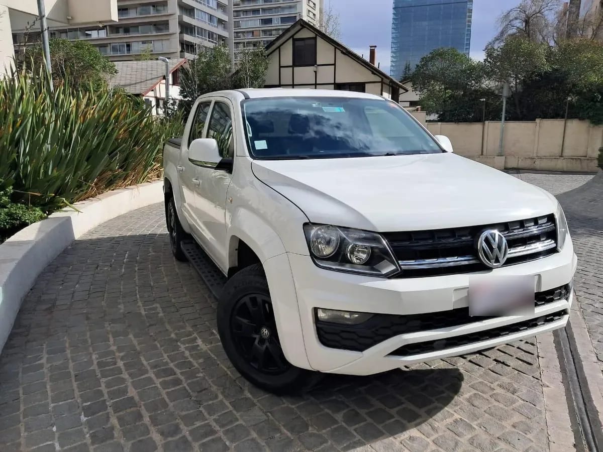 VOLKSWAGEN AMAROK 2.0 Highline 180 Led At 4x4 Diesel año 2019