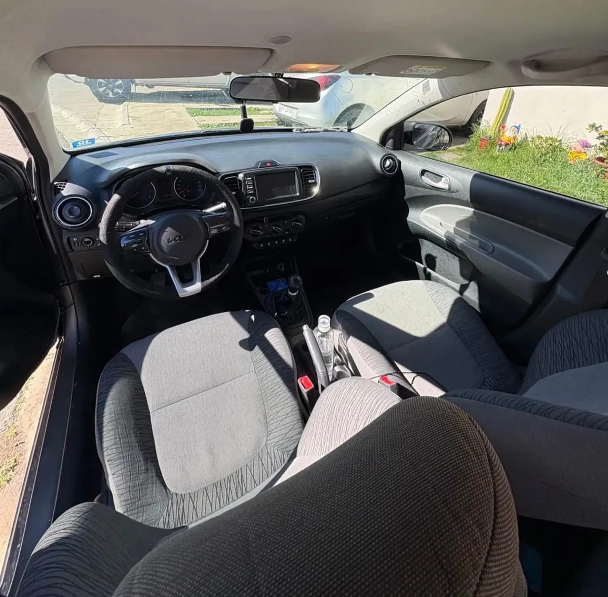 KIA MOTORS SOLUTO 1.4 Ex Full Mt año 2023