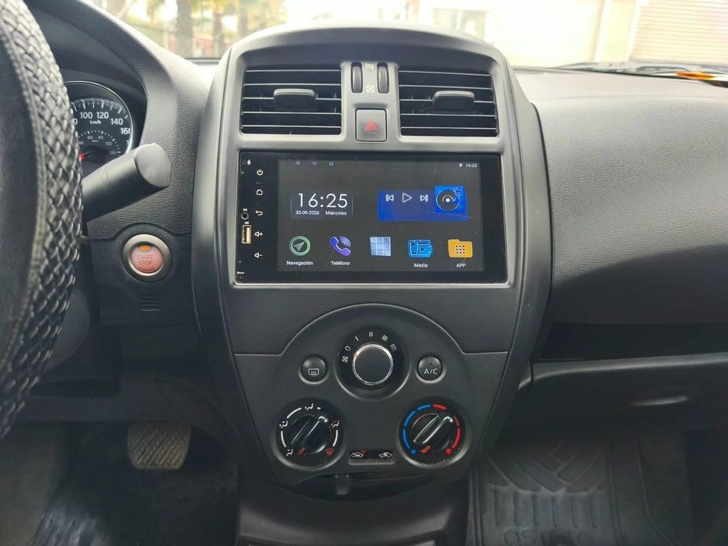 Nissan Versa Sense 1.6 At año 2021