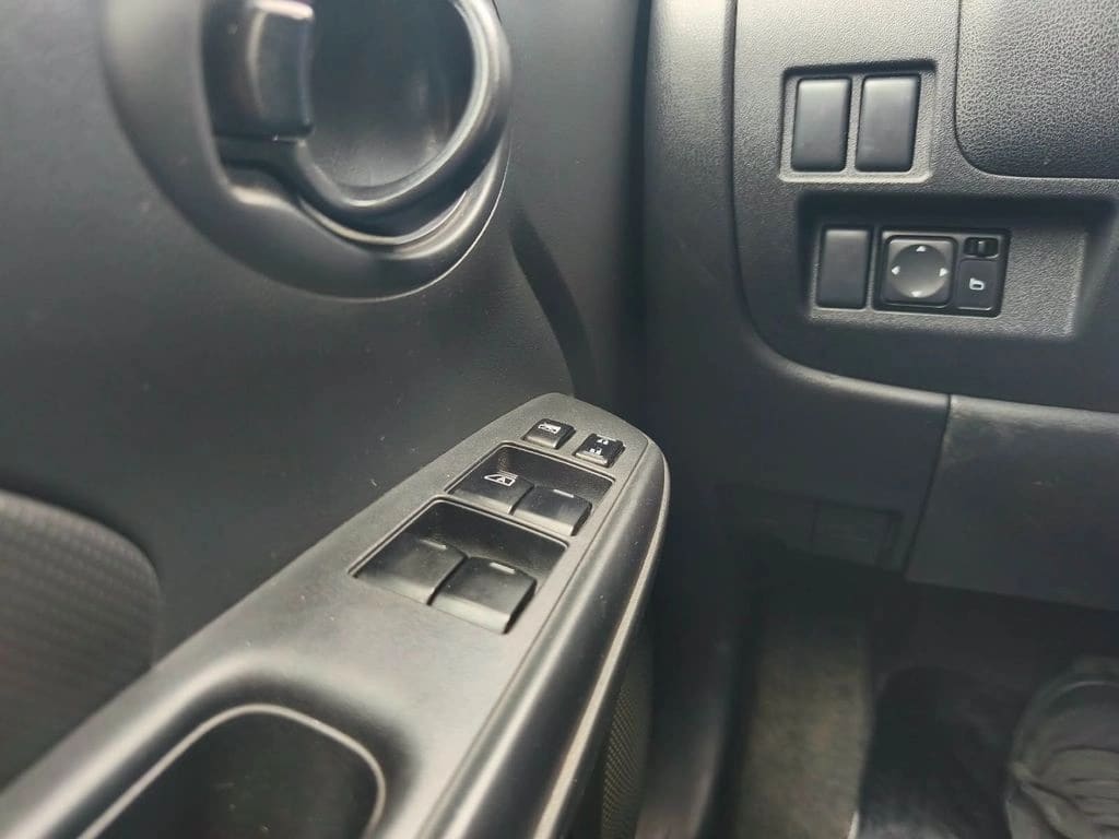Nissan Versa Sense 1.6 At año 2021