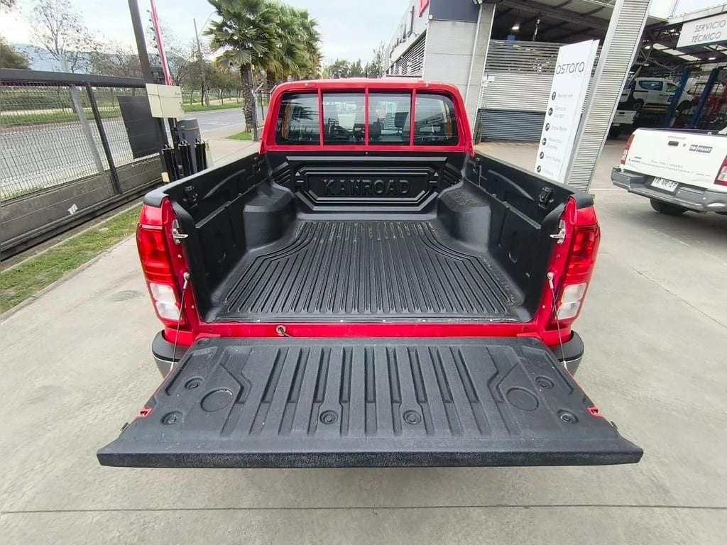 Mitsubishi L200 Katana Xrt 2.4 Mt 4x4 año 2024