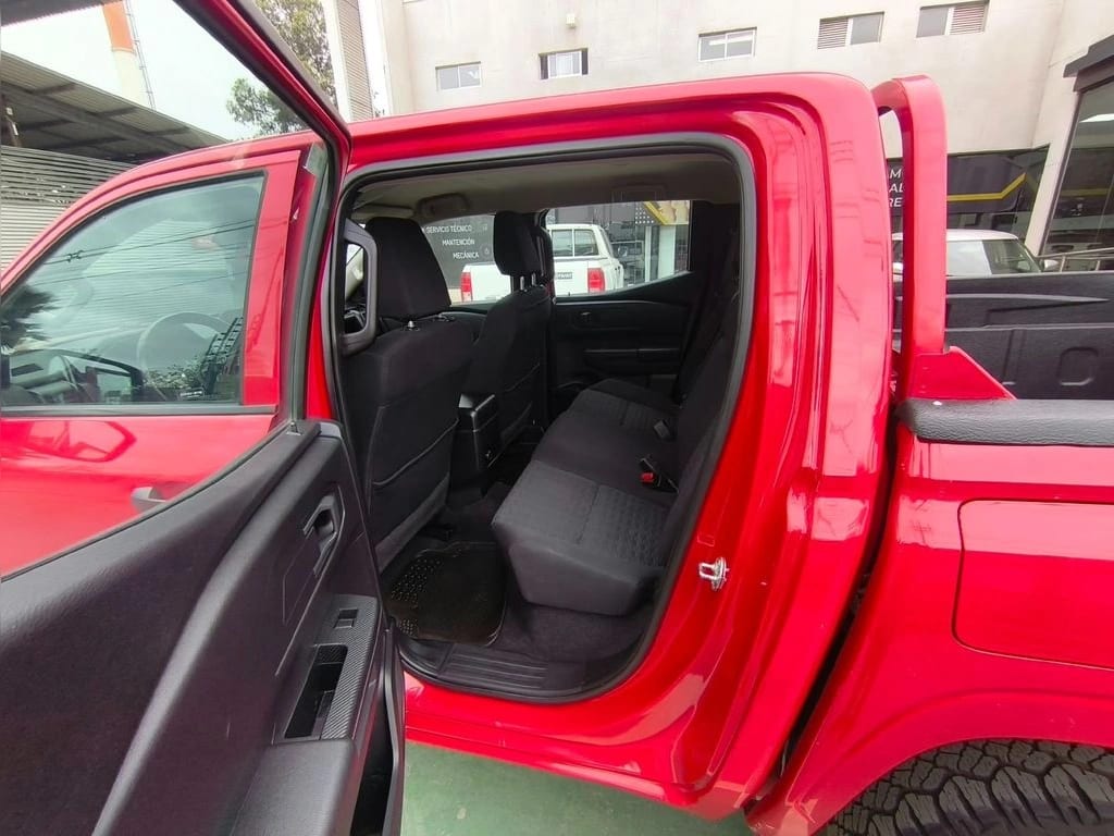 Mitsubishi L200 Katana Xrt 2.4 Mt 4x4 año 2024
