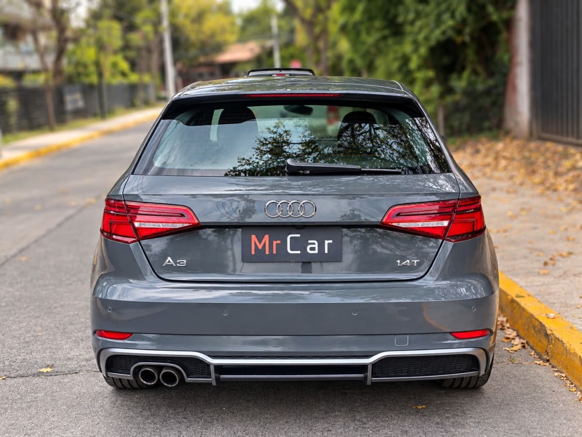 Audi A3 Sportback (+) 1.4tfsi Stro año 2017