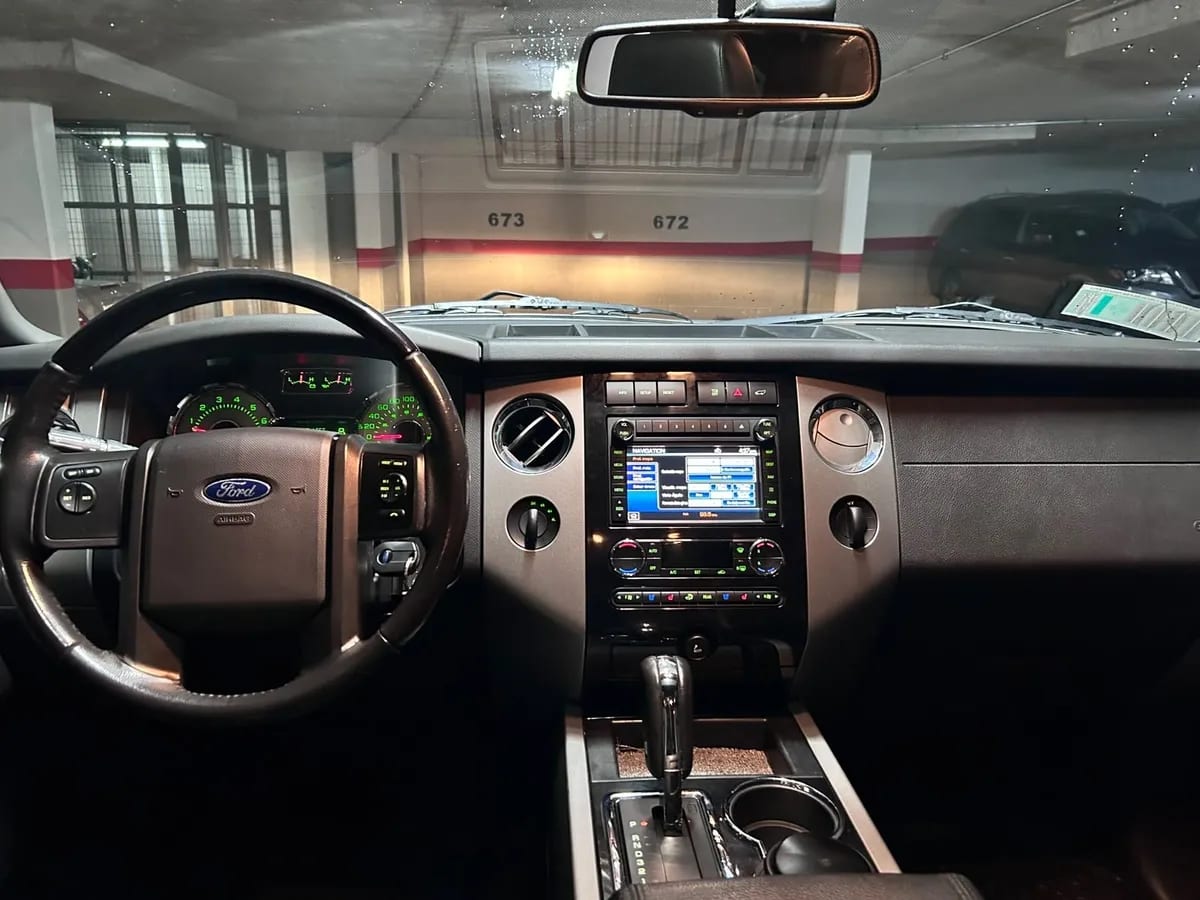 FORD EXPEDITION  año 2012