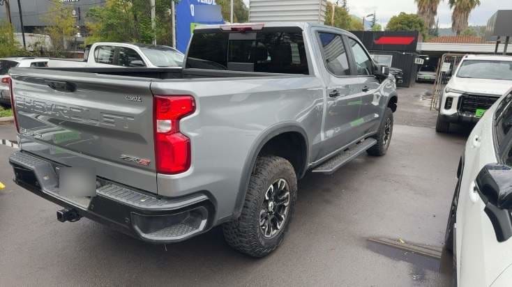 Chevrolet Silverado 6.2 Zr2 R 4x4 At 4p año 2024