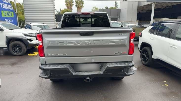 Chevrolet Silverado 6.2 Zr2 R 4x4 At 4p año 2024