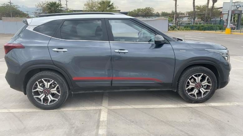 Kia Seltos 1.6 Ex Full 4x2 6mt 5p año 2022