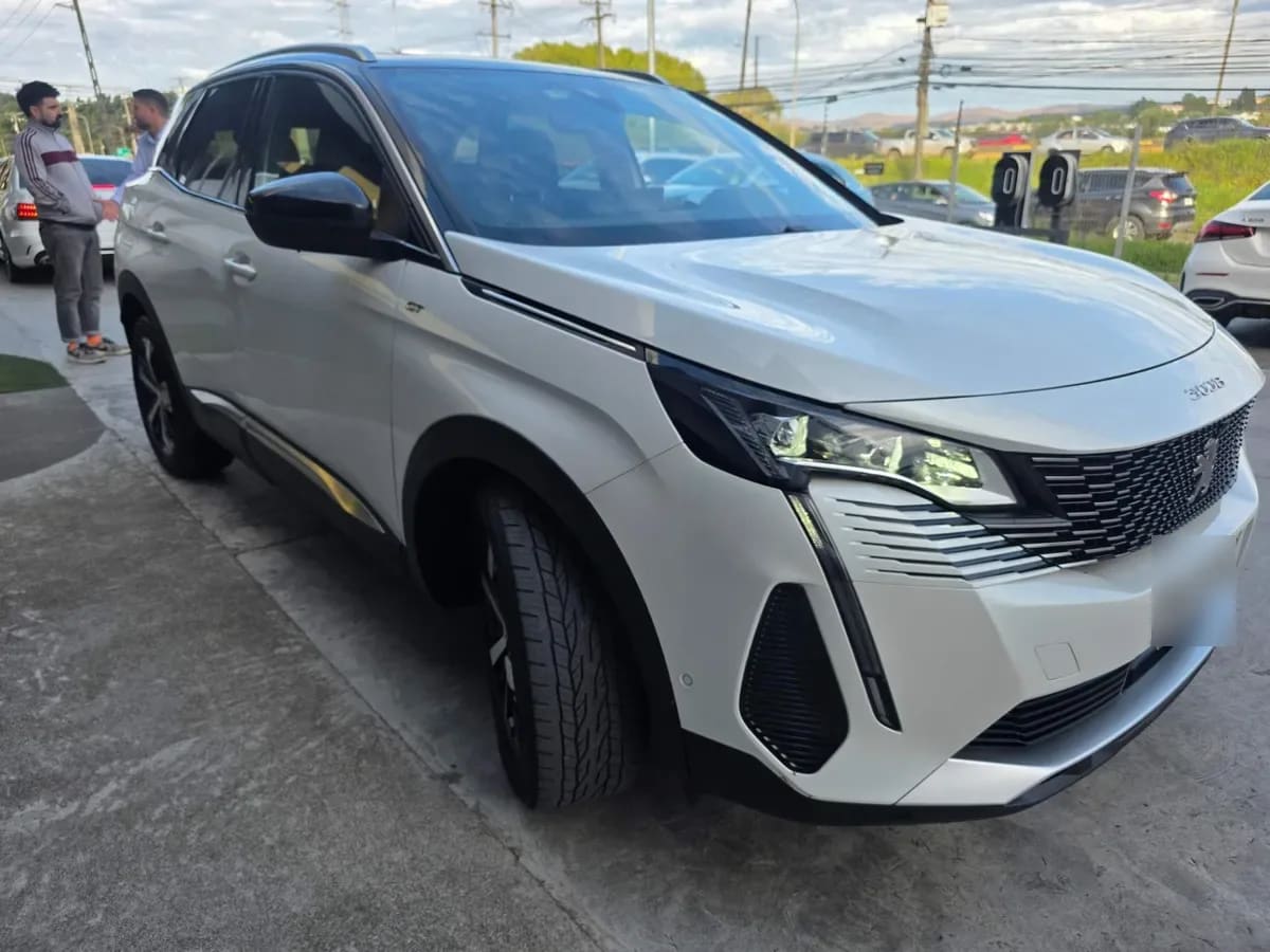 Peugeot 3008 1.5 Gt Bluehdi 4x2 130 Eat8 5p año 2022