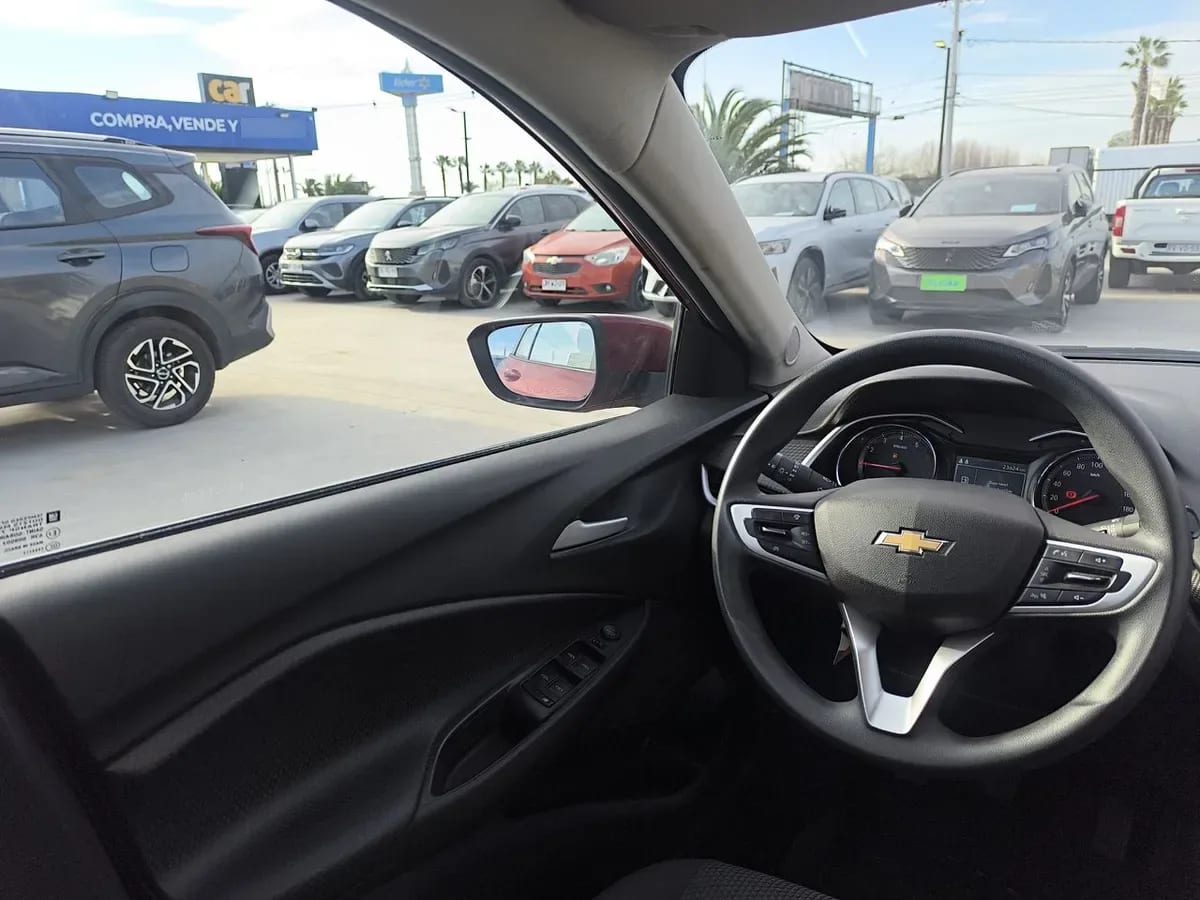 Chevrolet Onix 1.0t Ltz P2 4x2 Sdn Mt5 4p año 2024