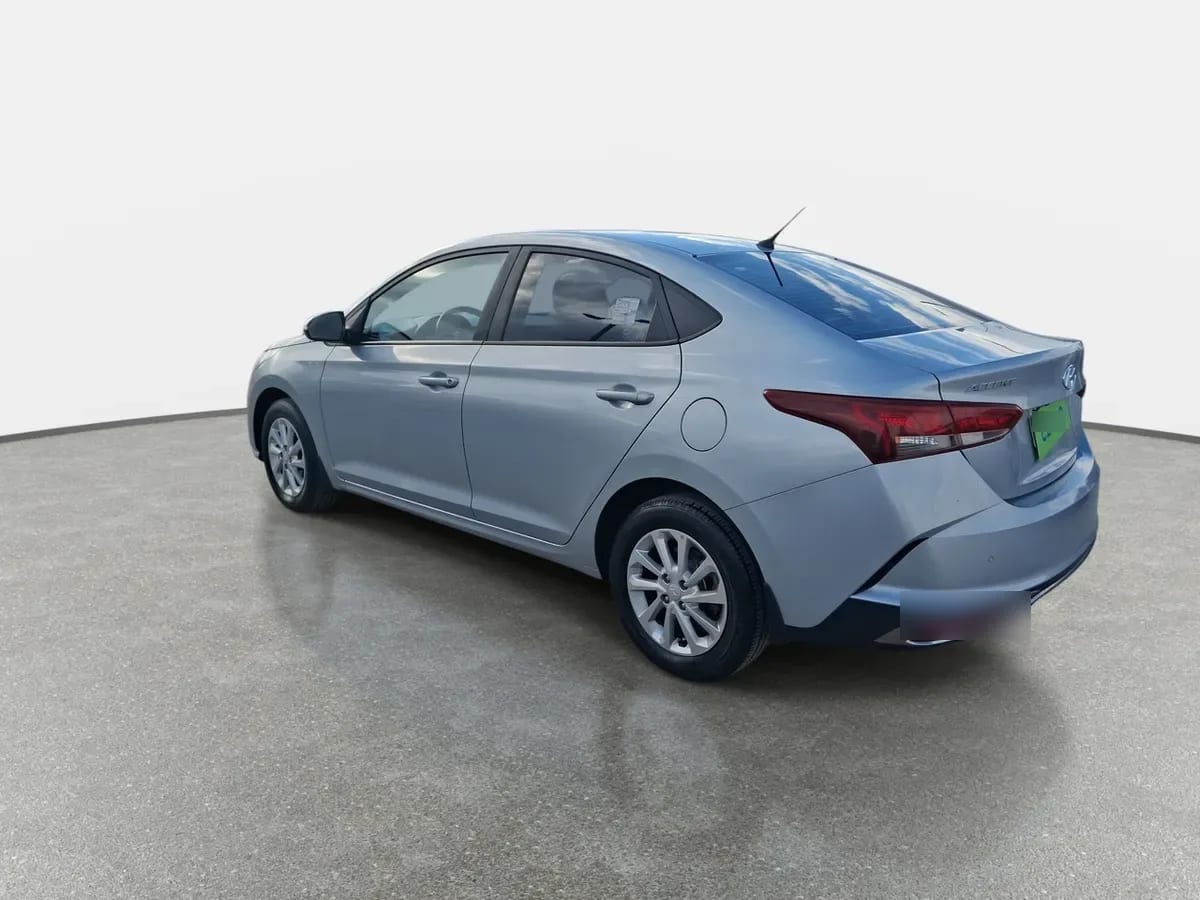 Hyundai Accent 1.4 Hci Value 4x2 Mt 4p año 2023
