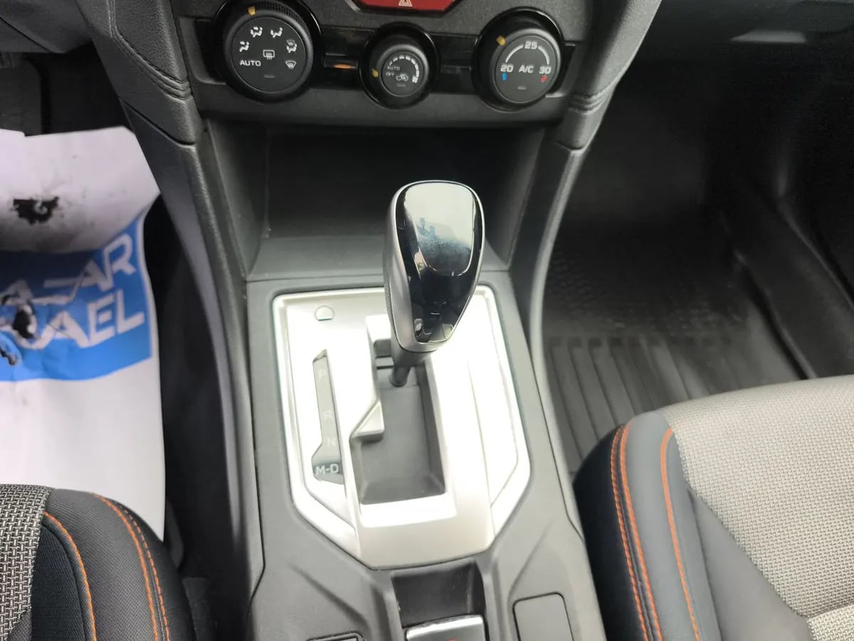 Subaru Xv 2.0i Awd Cvt At 5p año 2023