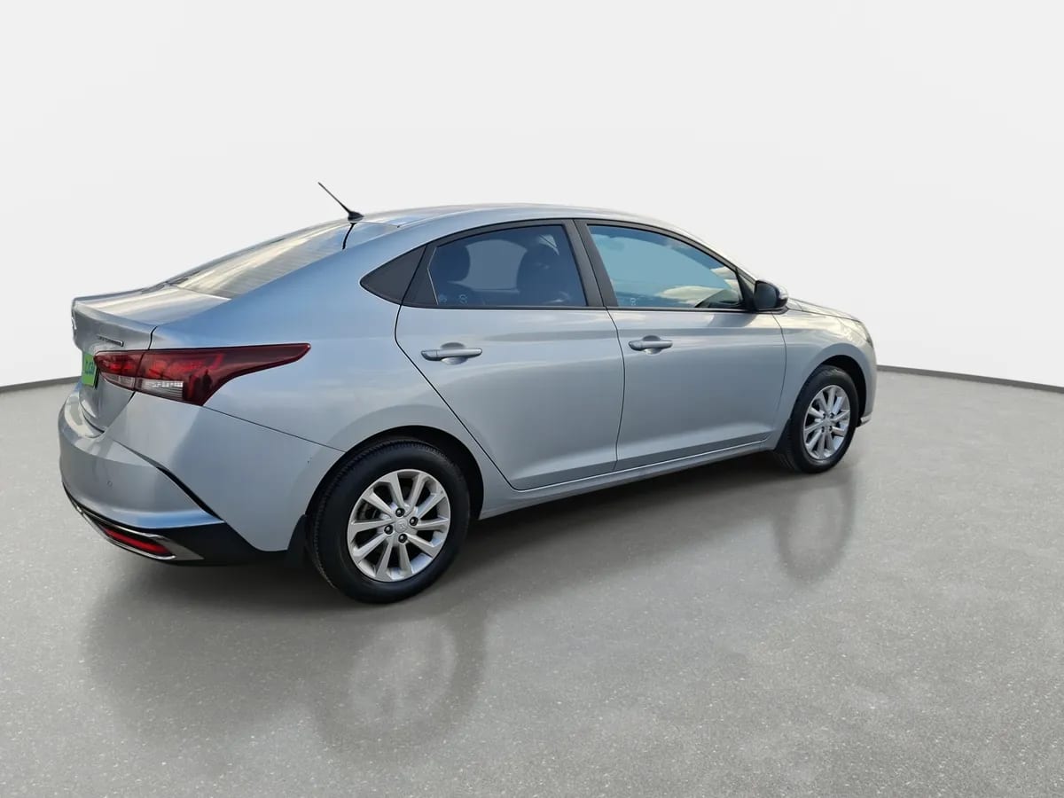 Hyundai Accent 1.4 Hci Value 4x2 Mt 4p año 2023