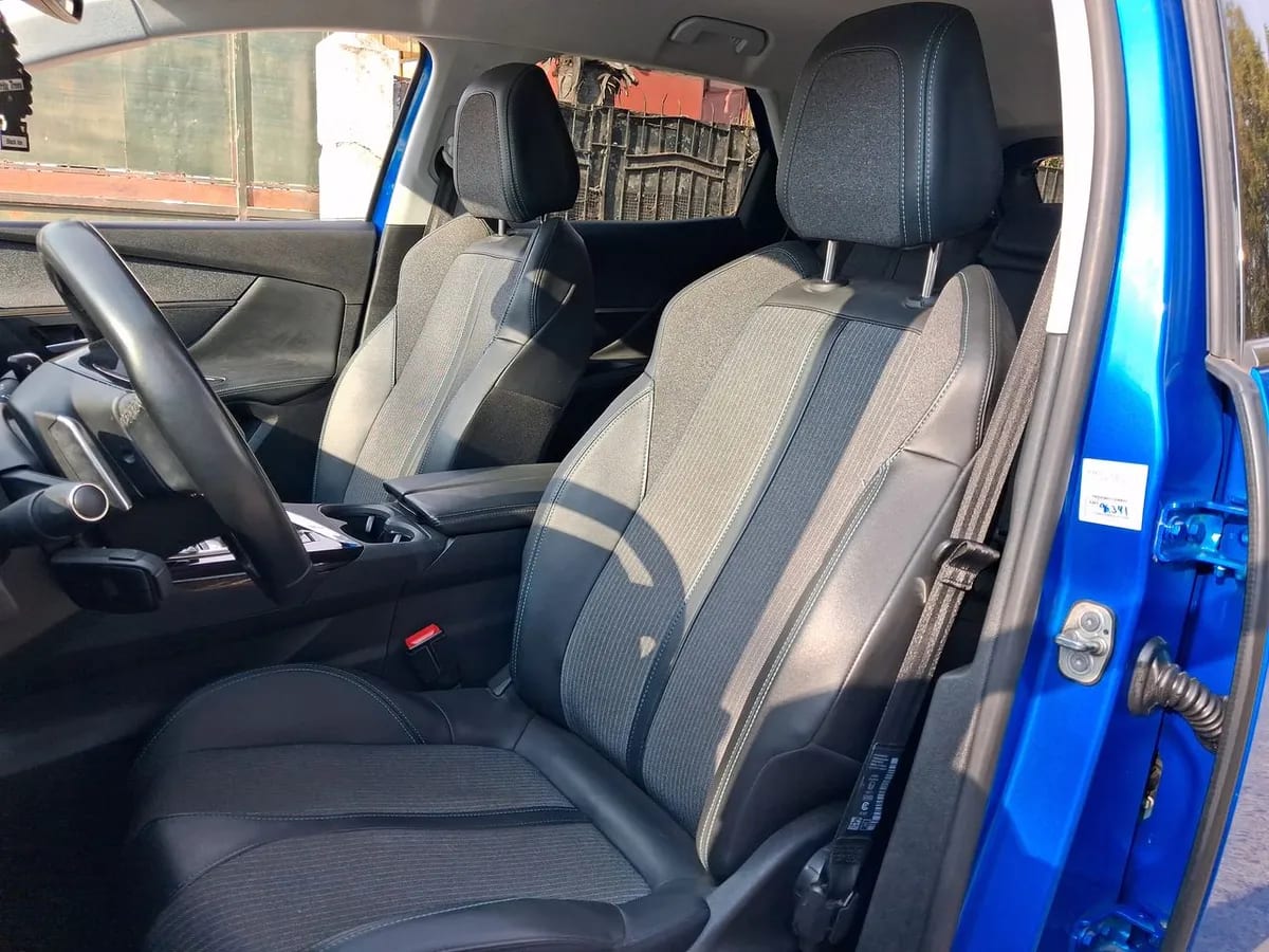 Peugeot 3008 1.6 Allure Thp 4x2 165 Eat6 5p año 2021