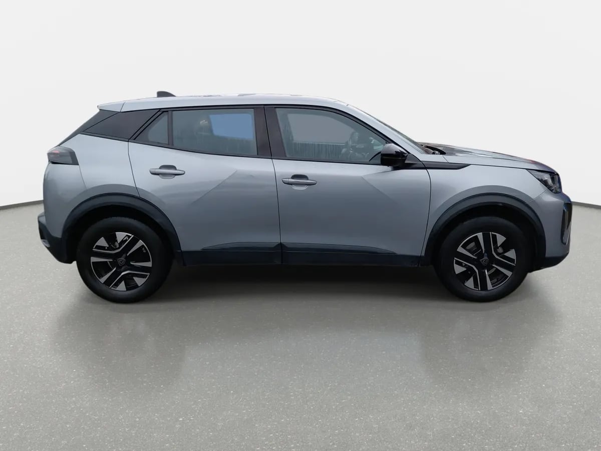 Peugeot 2008 1.2 Active Pack Puretech 130hp 4x2 Mt 5p año 2024