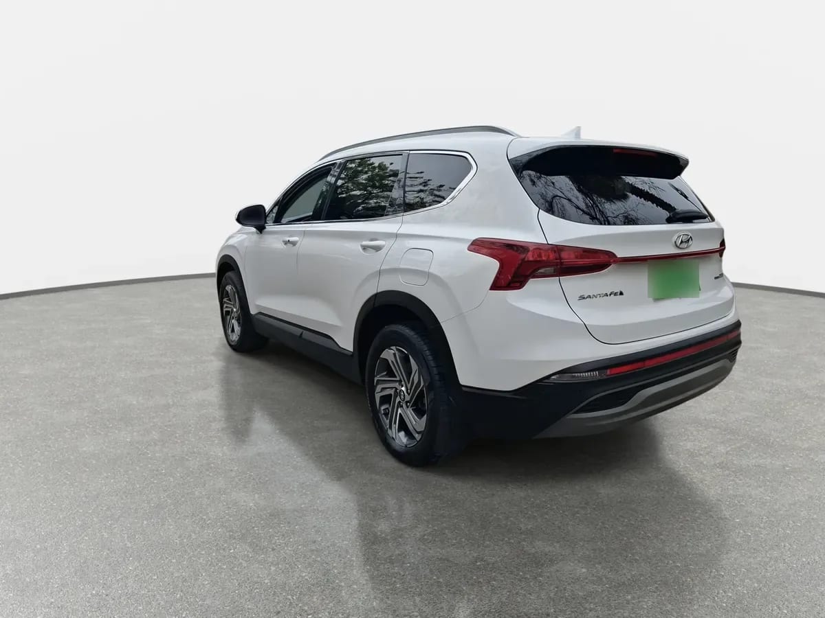 Hyundai Santa Fe 2.2 Value Fl Crdi Diesel 4wd At 5p año 2024