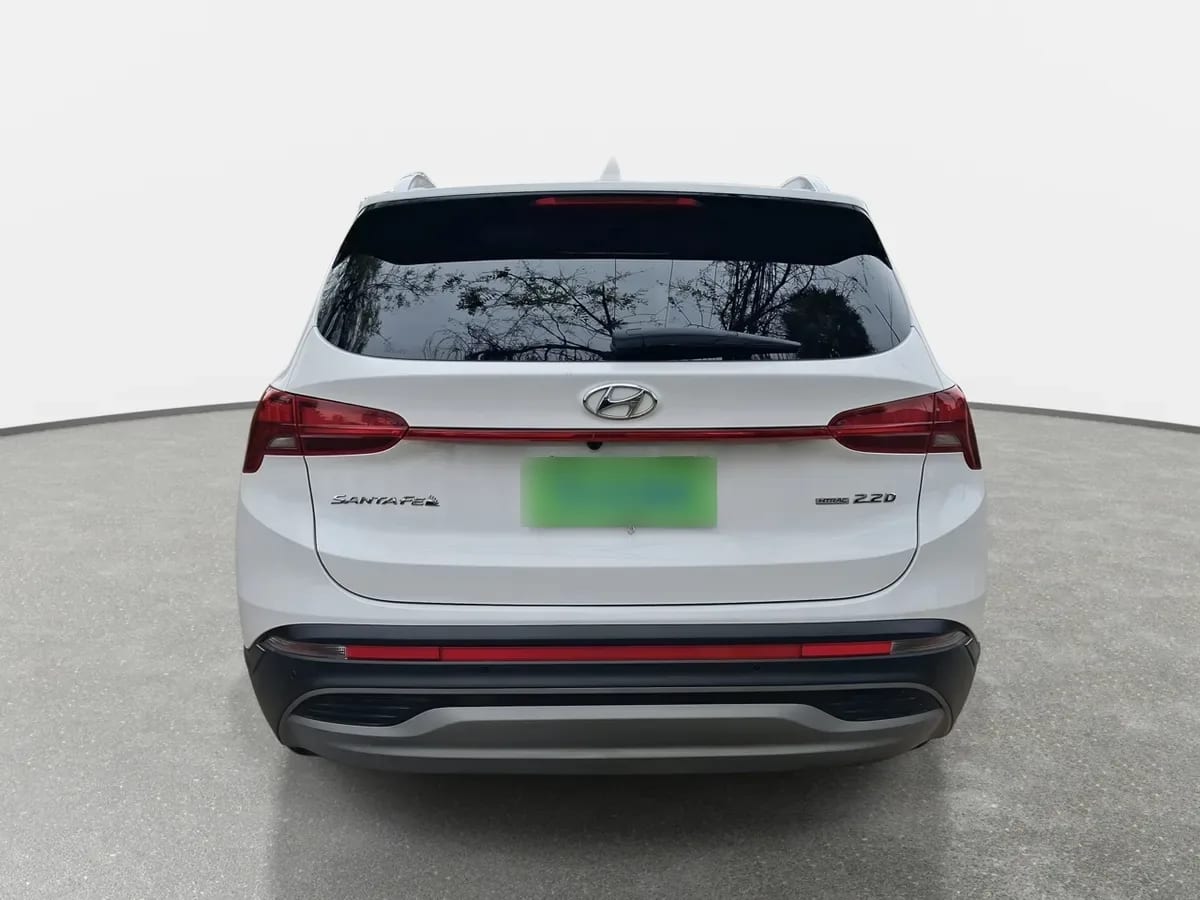 Hyundai Santa Fe 2.2 Value Fl Crdi Diesel 4wd At 5p año 2024