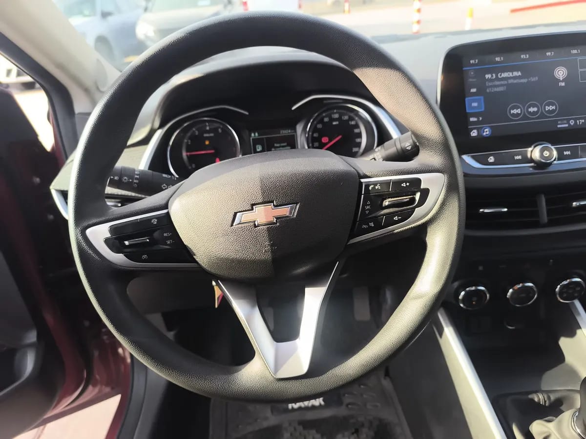 Chevrolet Onix 1.0t Ltz P2 4x2 Sdn Mt5 4p año 2024