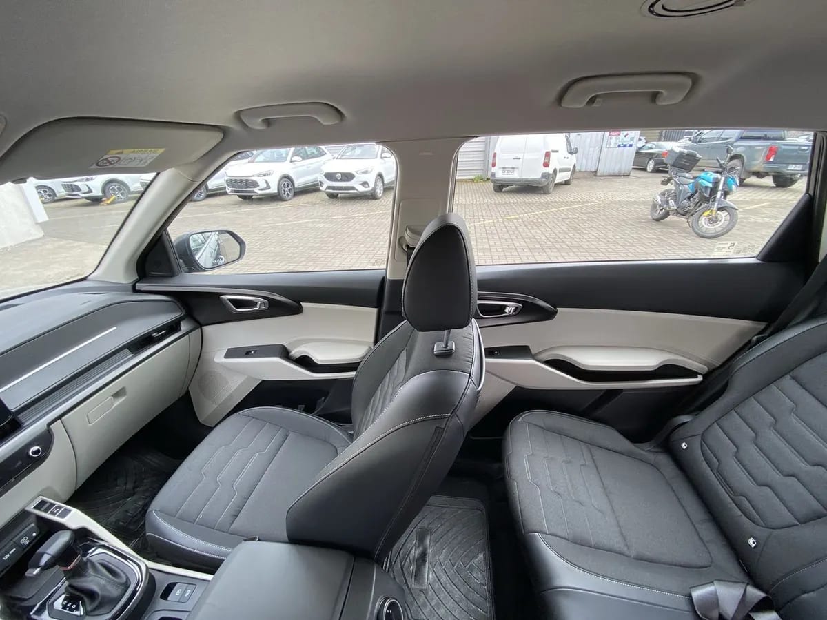 Kia Carens 1.5t Ex Full 4x2 7dct At 5p año 2026