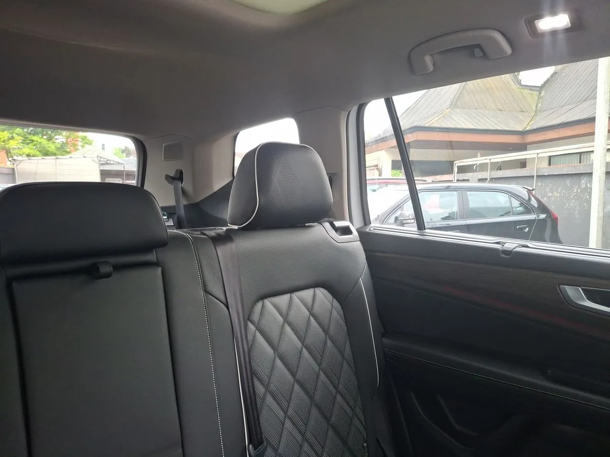 Volkswagen Atlas 2.0 Tsi Limited 4motion 4x4 At 5p año 2026