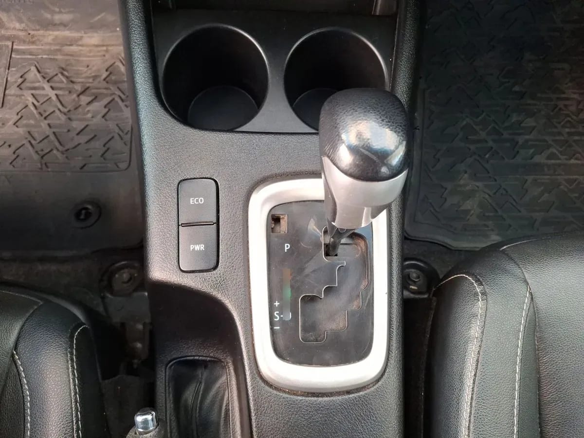 Toyota Hilux 2.8 Srv Diesel 4x4 Dob. Cab. At 4p año 2024