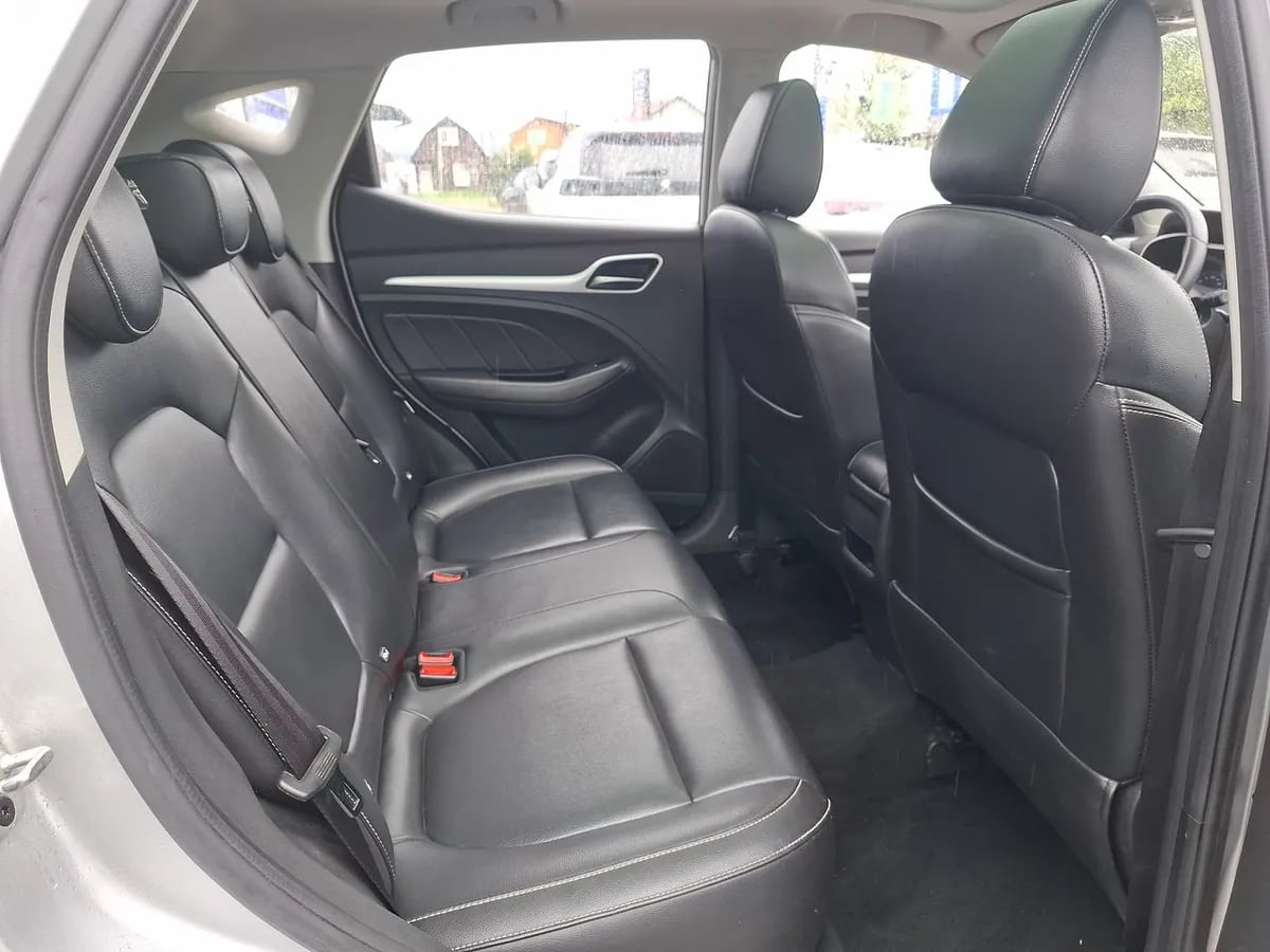 MG Mg Zs 1.5 Comfort 4x2 At 5p año 2021
