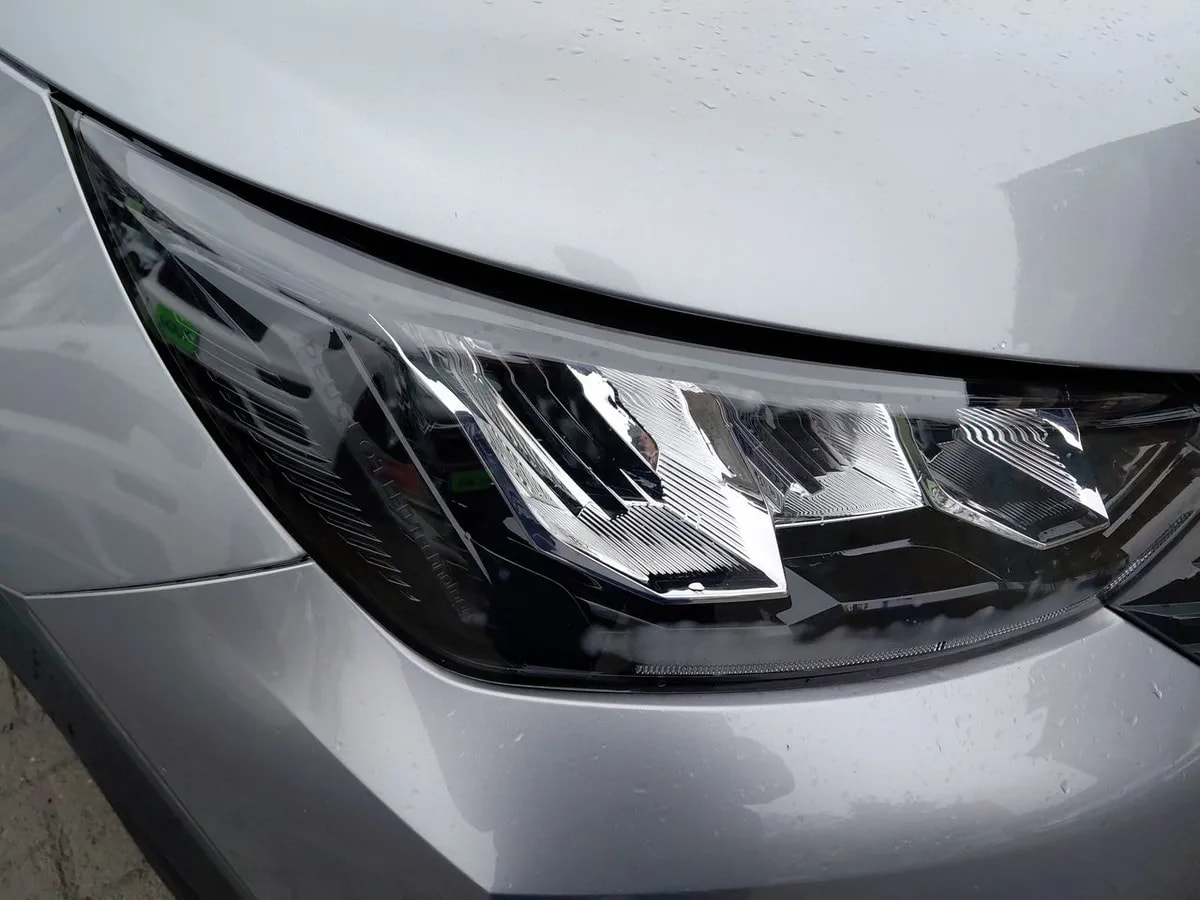 Peugeot 2008 1.2 Active Pack Puretech 130hp 4x2 Mt 5p año 2024