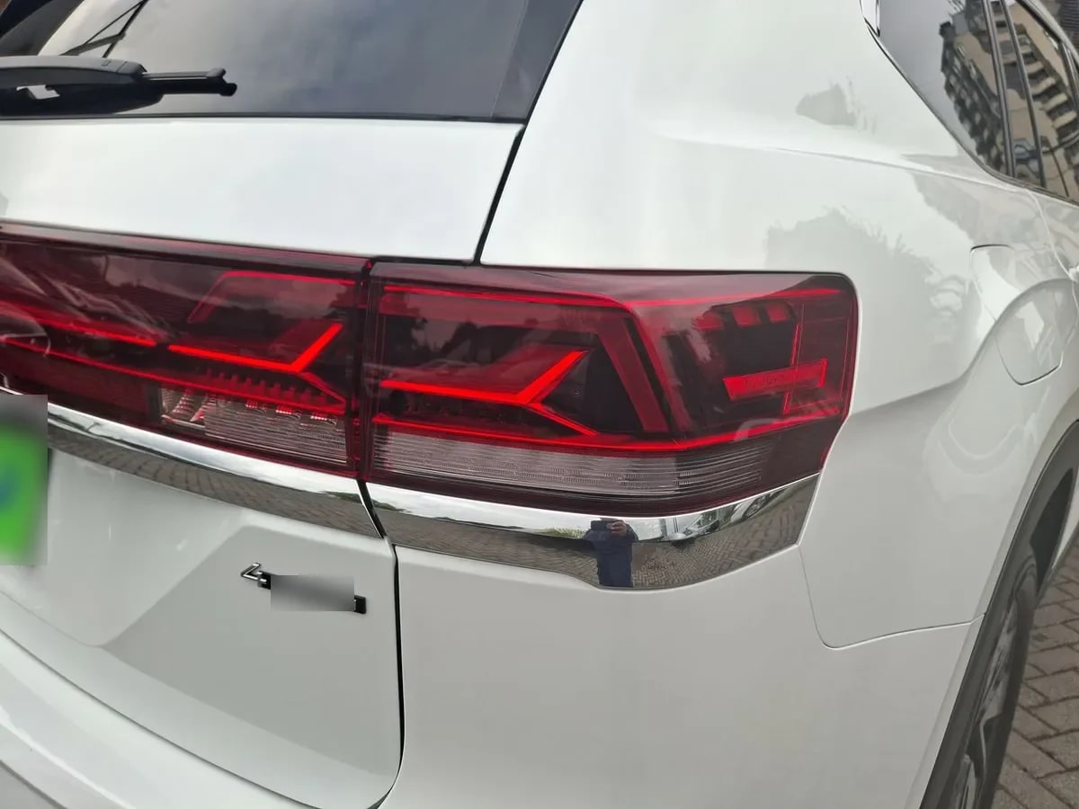 Volkswagen Atlas 2.0 Tsi Limited 4motion 4x4 At 5p año 2026
