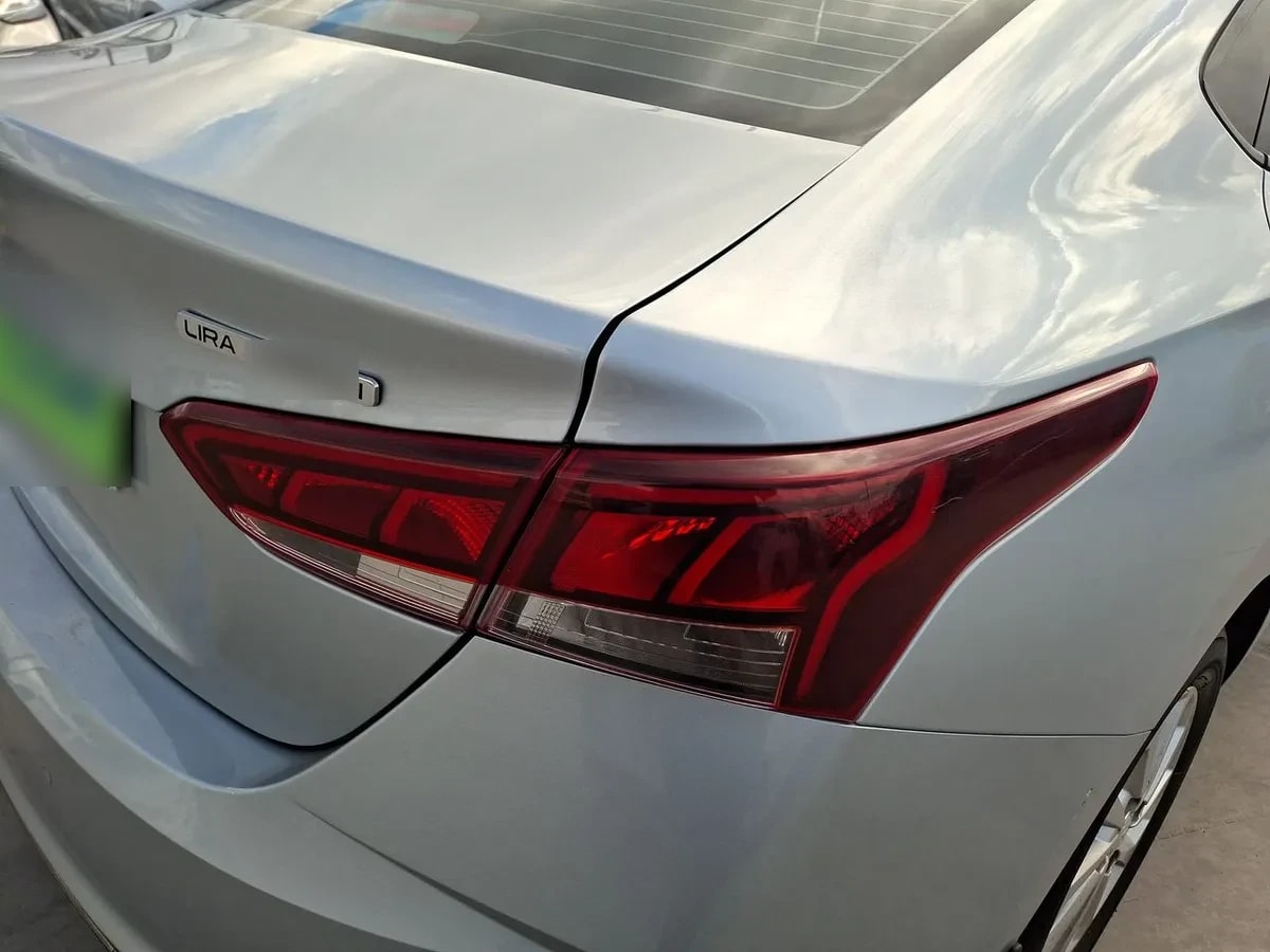 Hyundai Accent 1.4 Hci Value 4x2 Mt 4p año 2023