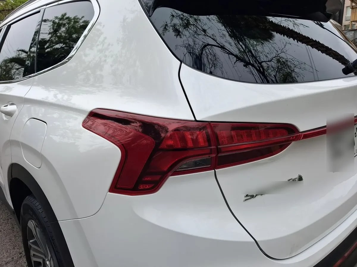 Hyundai Santa Fe 2.2 Value Fl Crdi Diesel 4wd At 5p año 2024