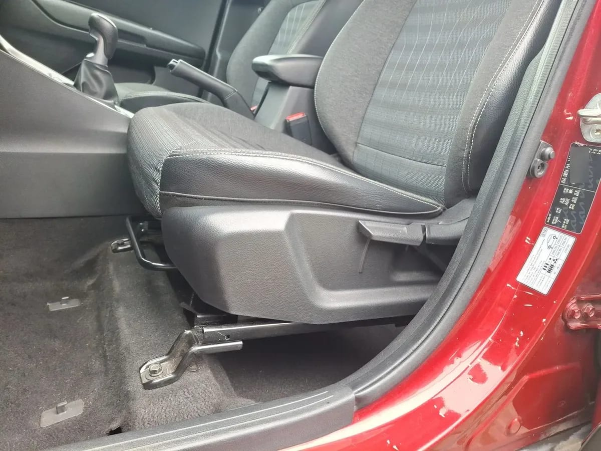 Kia Sonet 1.5 Ex Plus 4x2 6ab 6mt 5p año 2023