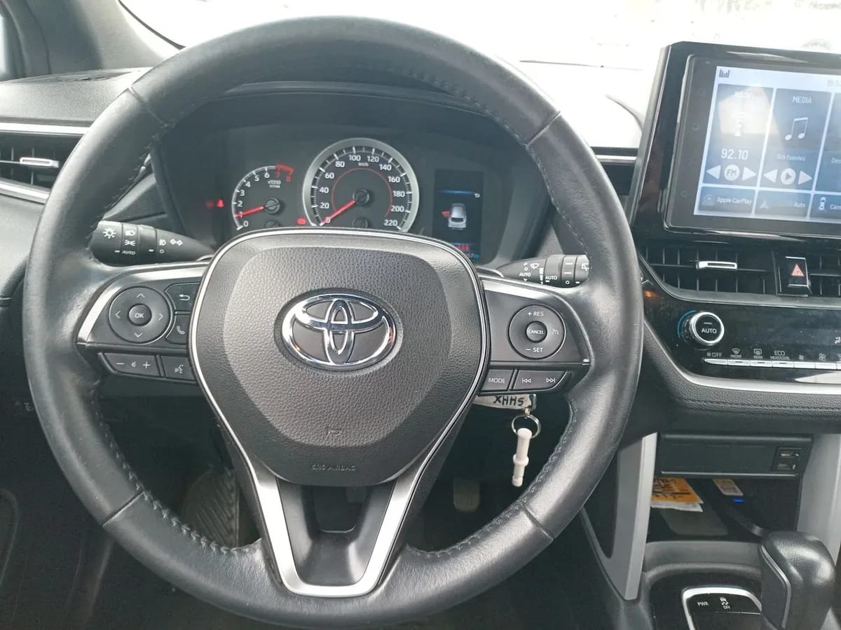 Toyota Corolla Cross 2.0 Seg 4x2 Cvt At 5p año 2023