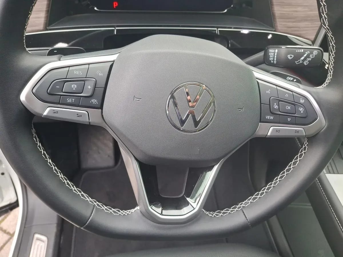 Volkswagen Atlas 2.0 Tsi Limited 4motion 4x4 At 5p año 2026