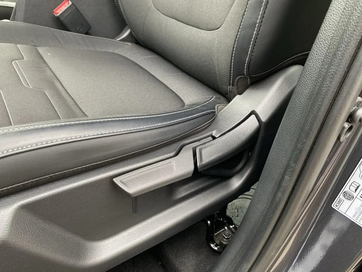 Kia Carens 1.5t Ex Full 4x2 7dct At 5p año 2026
