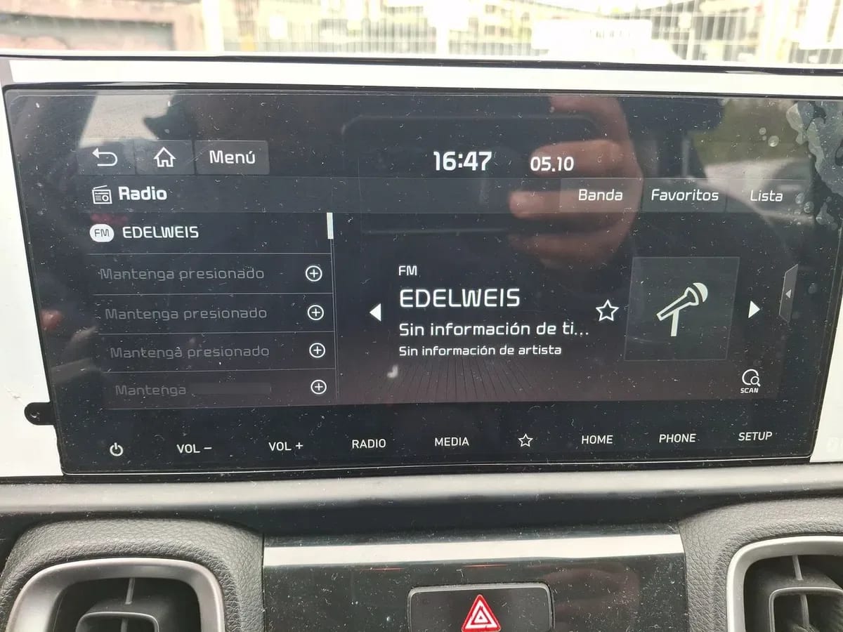 Kia Sonet 1.5 Ex Plus 4x2 6ab 6mt 5p año 2023