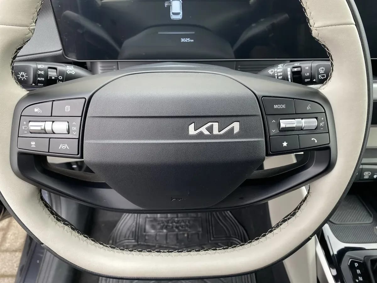 Kia Carens 1.5t Ex Full 4x2 7dct At 5p año 2026