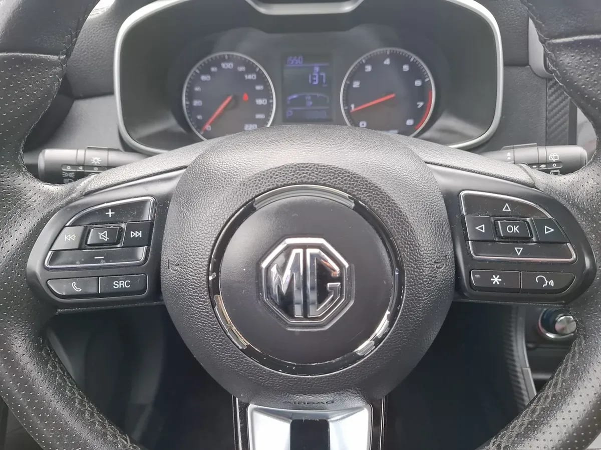 MG Mg Zs 1.5 Comfort 4x2 At 5p año 2021