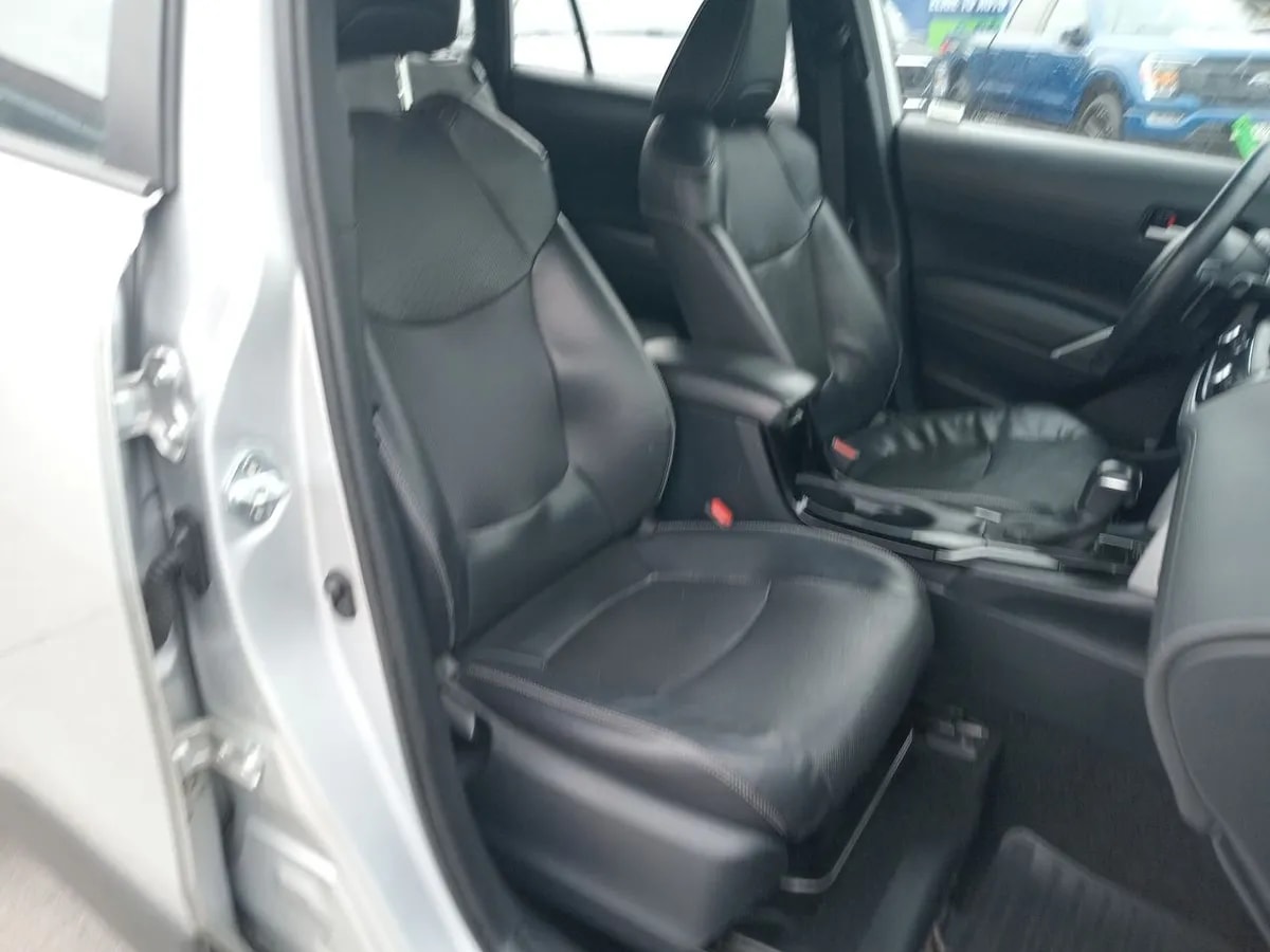 Toyota Corolla Cross 2.0 Seg 4x2 Cvt At 5p año 2023
