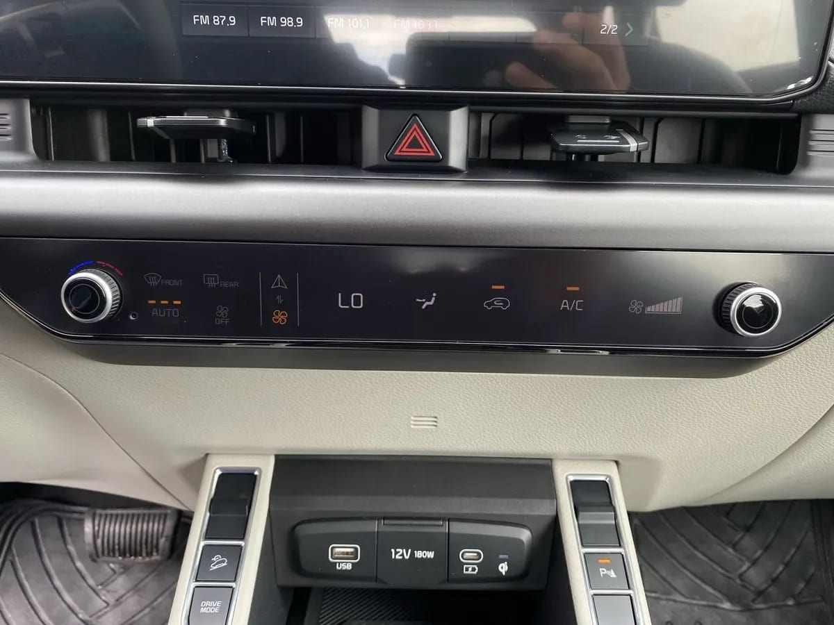 Kia Carens 1.5t Ex Full 4x2 7dct At 5p año 2026