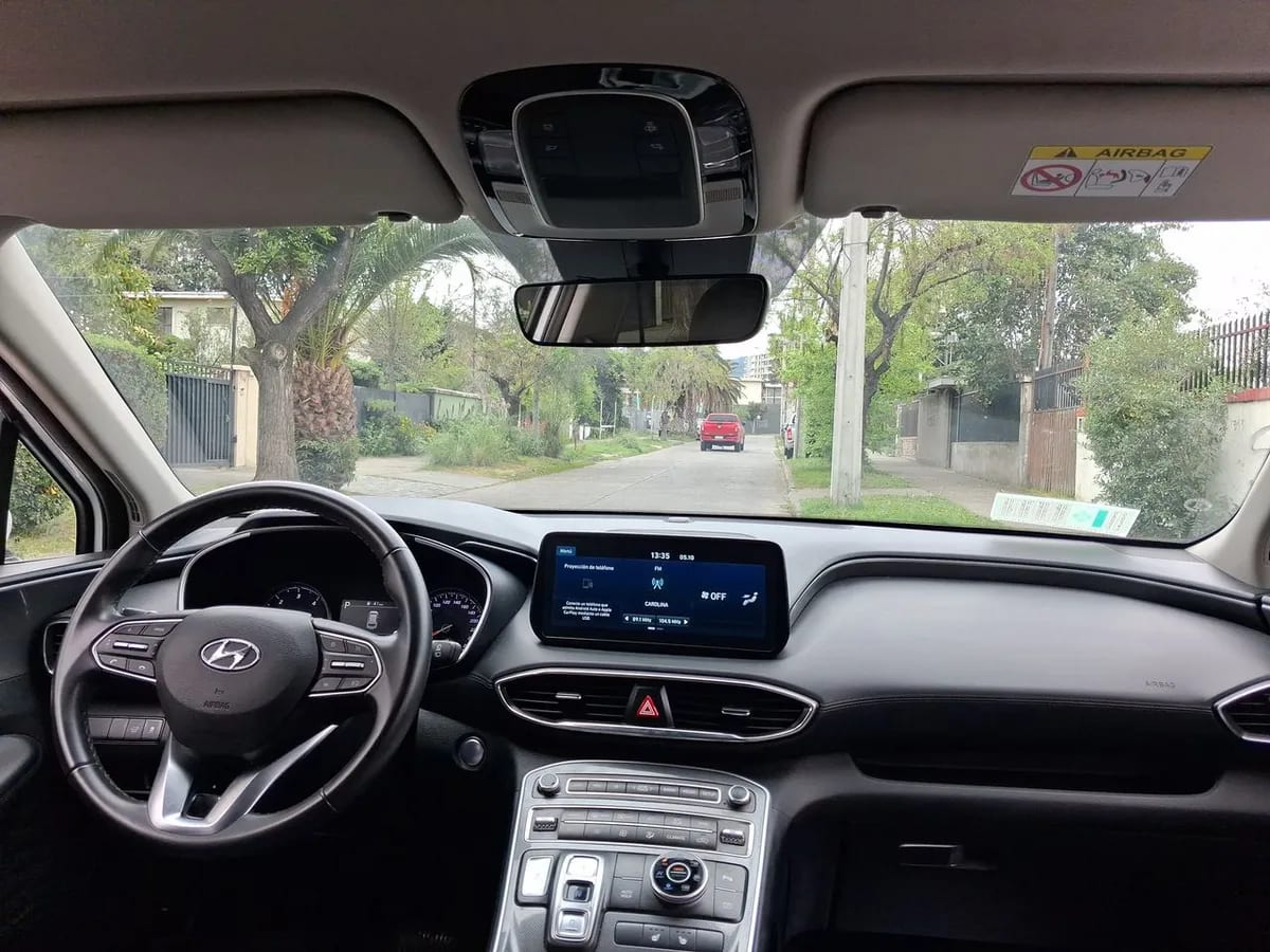 Hyundai Santa Fe 2.2 Value Fl Crdi Diesel 4wd At 5p año 2024
